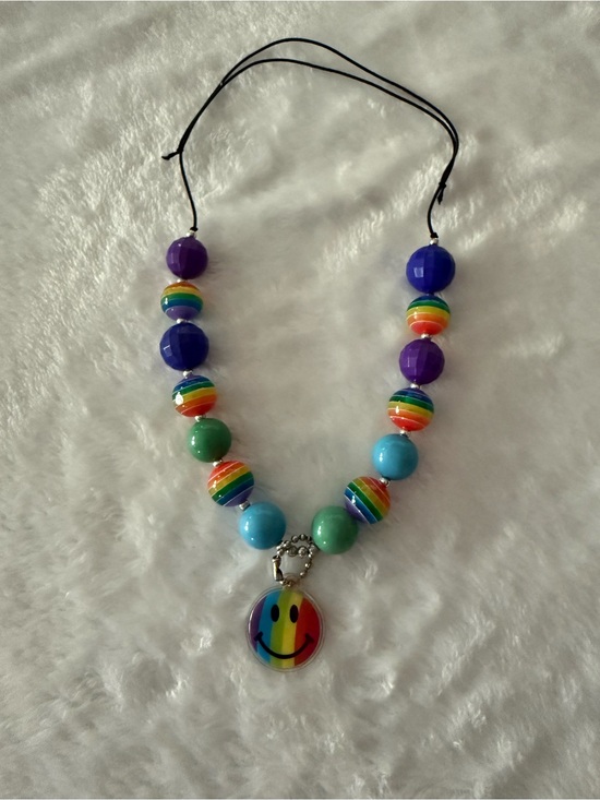 Josie B’s Jewelry - New Handmade Rainbow Pride  🌈 Beaded Smiley Necklace